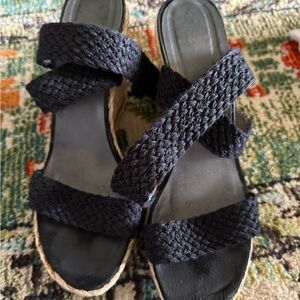 Stuart Weitzman size 10 Black Woven Sandals